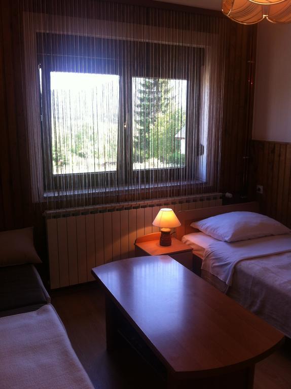 House Pribic Hotel Vrelo Korenicko Room photo